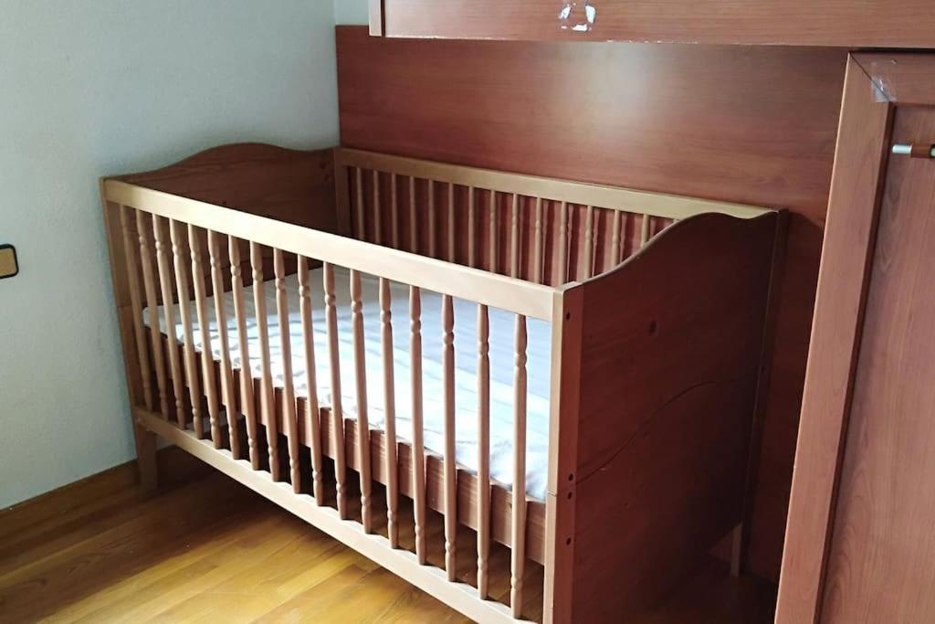 Apartamento Con Encanto San Lorenzo de Morunys Eksteriør bilde